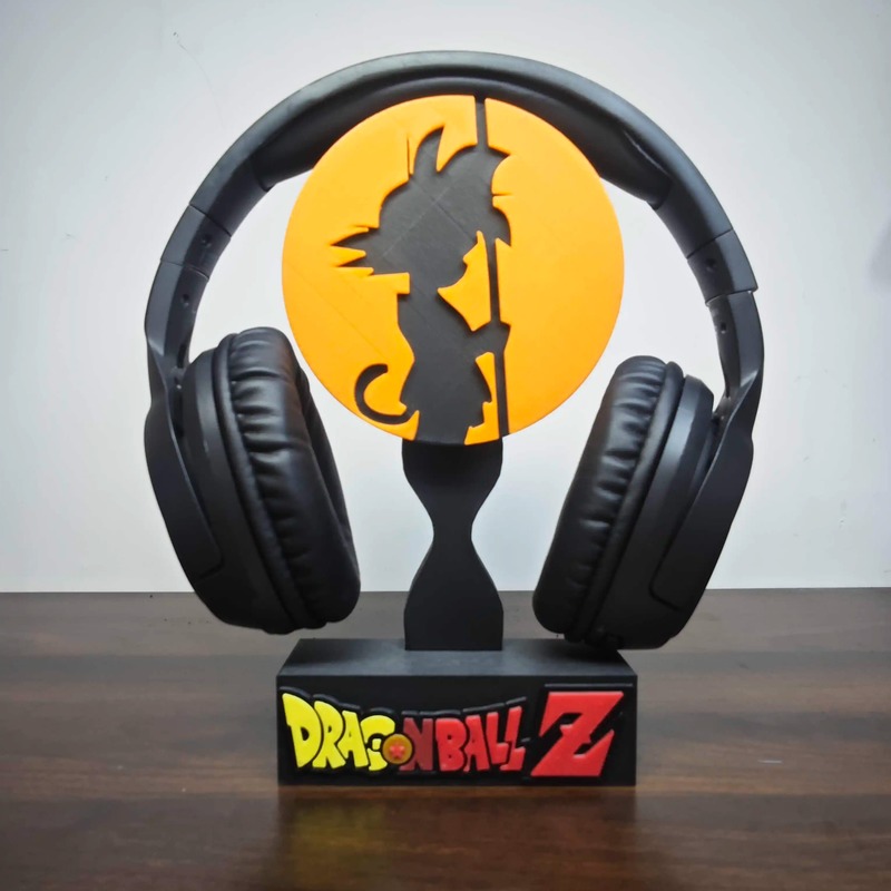 Anime Dragon Ball Z Figure Gok - огляд і ціна Desk Setup Ps5