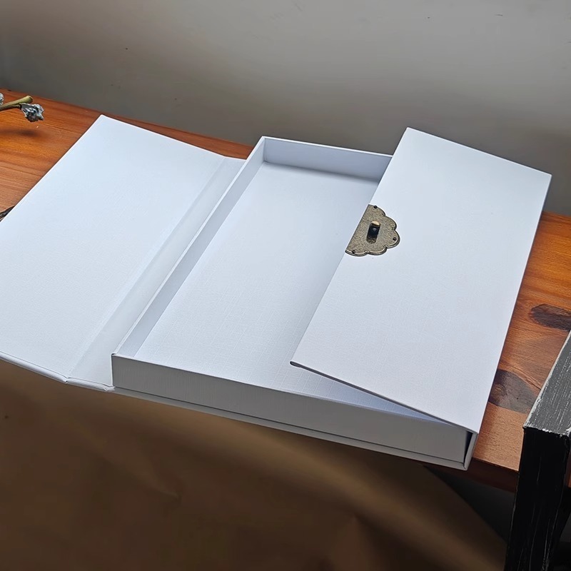 With Lock Jewelry Box Minimali - огляд і ціна Ring Binder Box