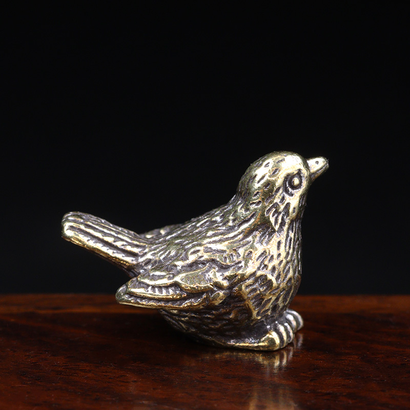Small Sparrow Statue Metal Bra - огляд і ціна Desk Setup Retro