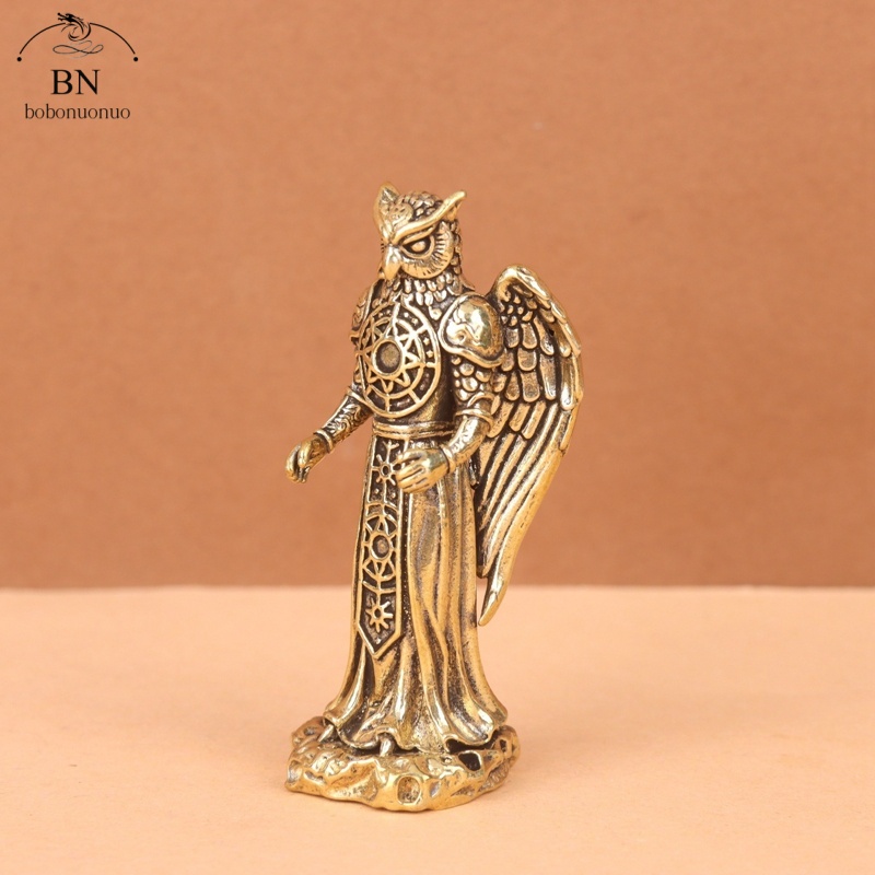 Retro Brass Owl Knight Prophet - огляд і ціна Desk Setup Retro