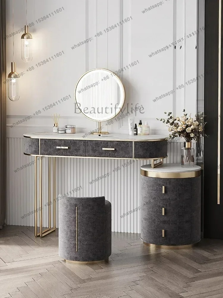 Bedroom Set European Furniture - огляд і ціна Desk Vanity Setup